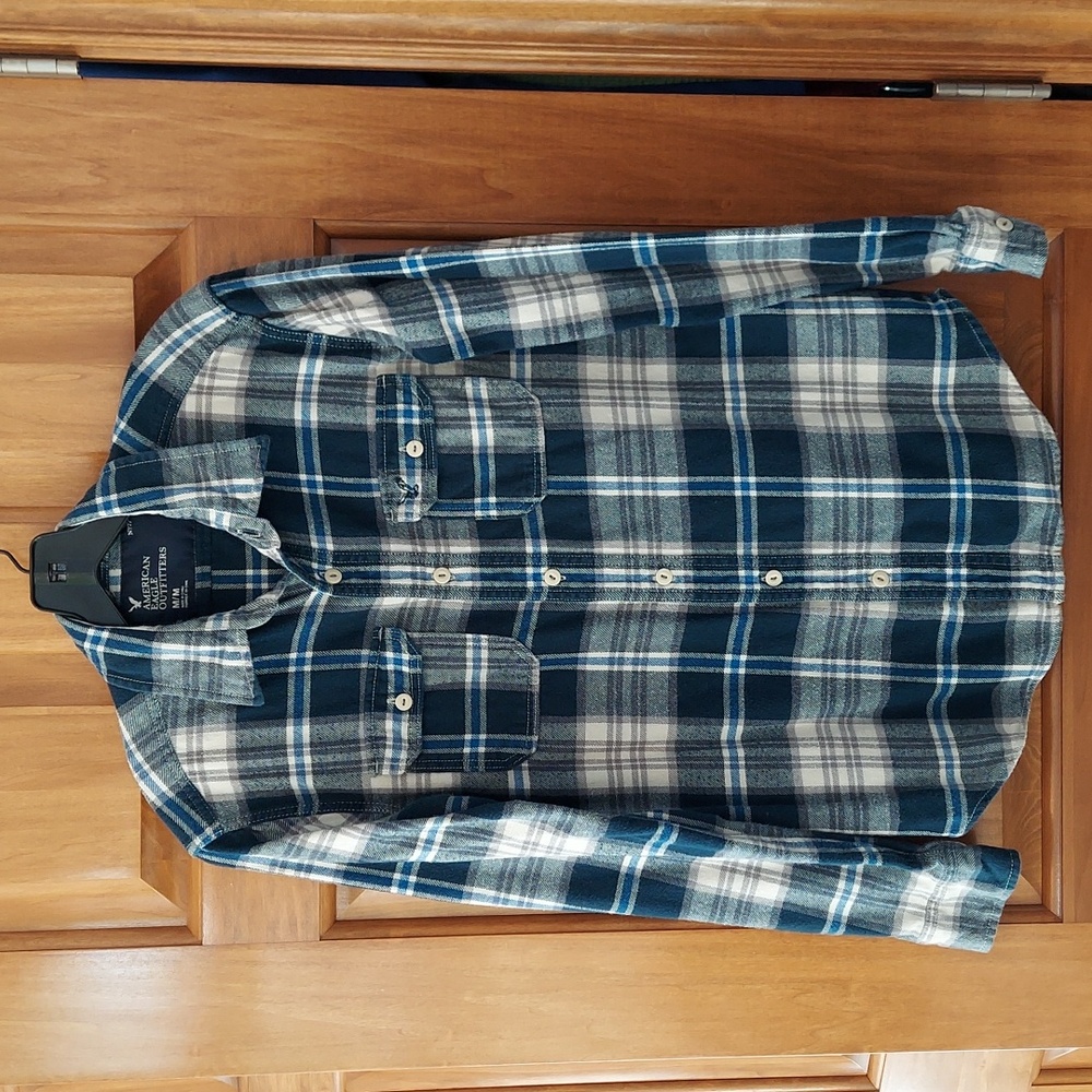 American Eagle Outfitters Men's Navy & Gray Plaid Athletic Fit Shirt Size Medium